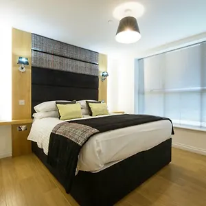 Zinn - Centre Apartment