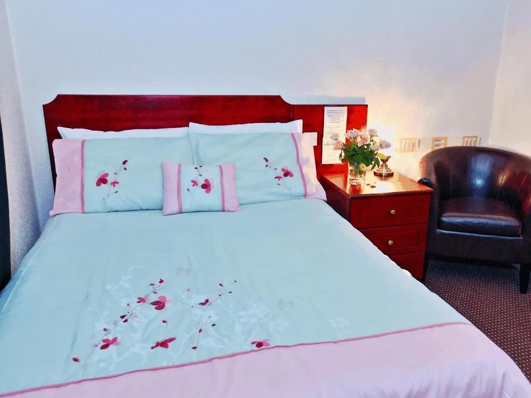 Bed & Breakfast Brentwood Villa Bed And Breakfast Aberdeen